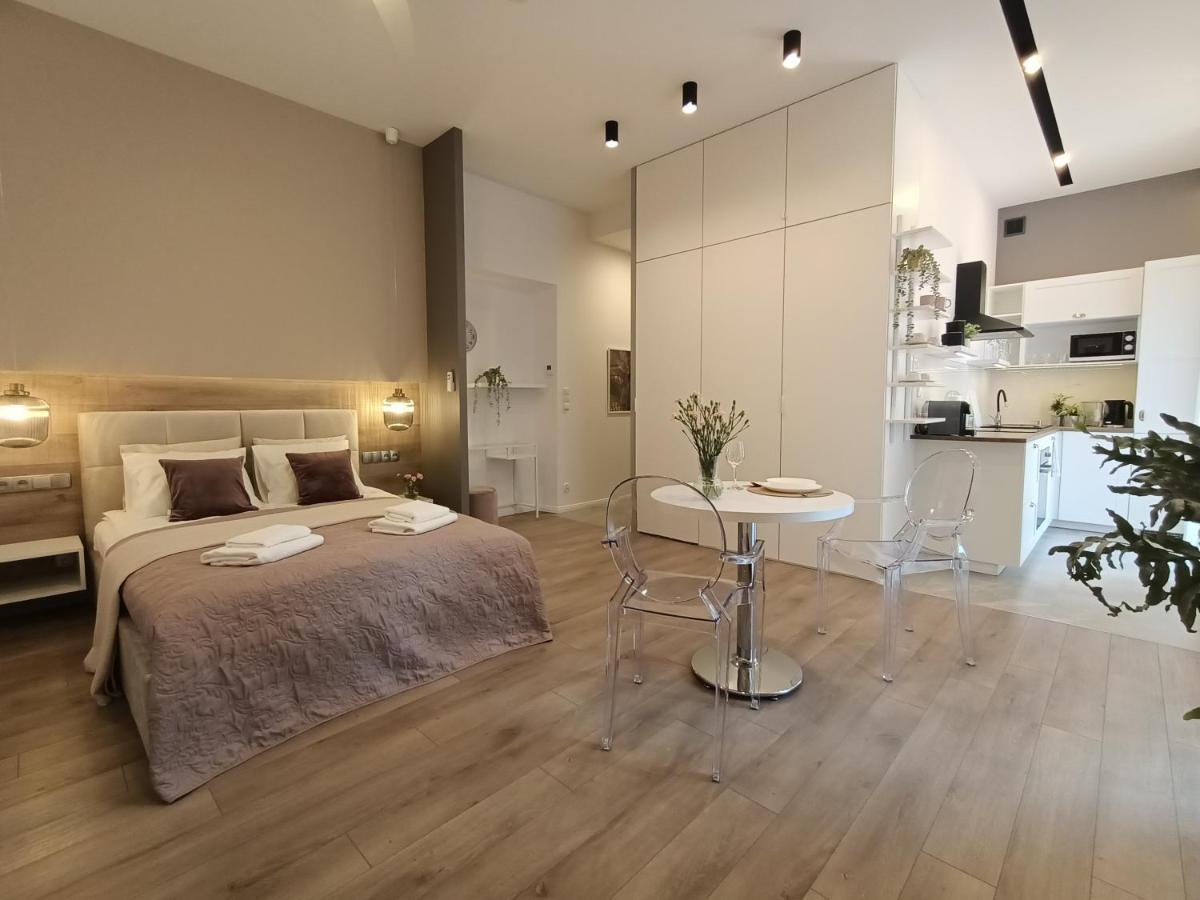 Myfive Apartments Красков Екстериор снимка